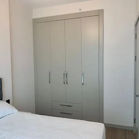 Modern And Equipped דירה *